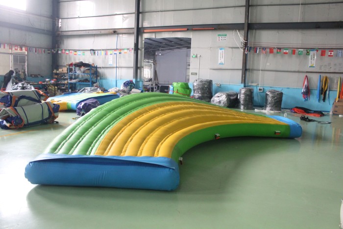 Надувной аквапарк "Спорт парк 65" 36*28*3 м