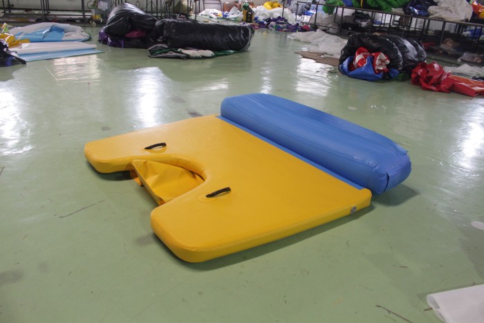 Надувной аквапарк "Спорт парк 65" 36*28*3 м