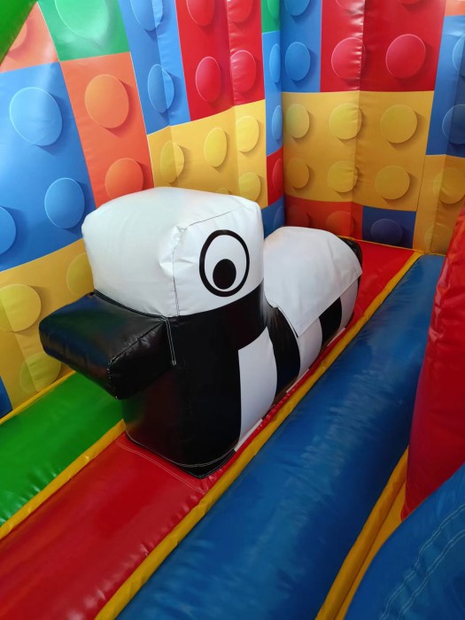 Надувной батут "Конструктор" 10*7*7,5 м