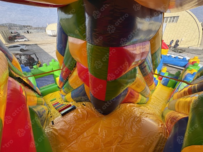 Надувной батут "Конструктор" 10*7*7,5 м