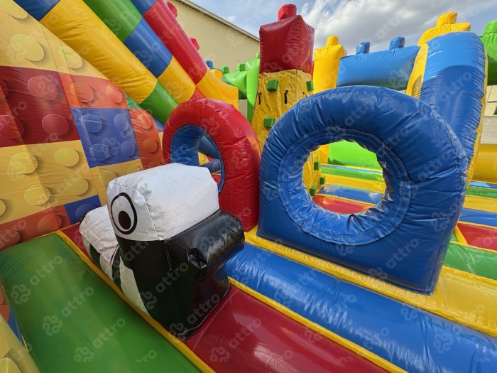 Надувной батут "Конструктор" 10*7*7,5 м