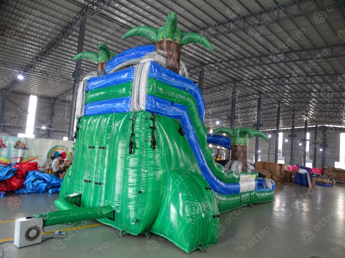 Надувная водная горка "Путешествие по джунглям" 8,5*5*4,5 м