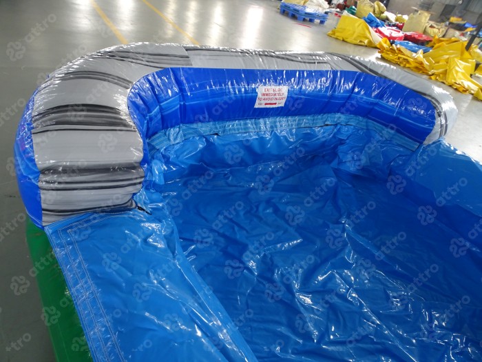 Надувная водная горка "Путешествие по джунглям" 8,5*5*4,5 м