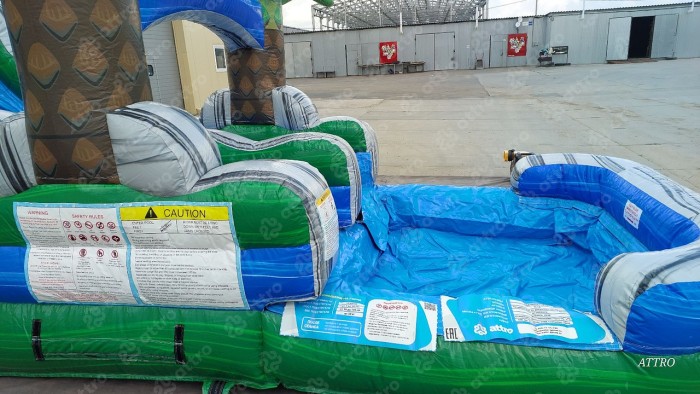 Надувная водная горка "Путешествие по джунглям" 8,5*5*4,5 м