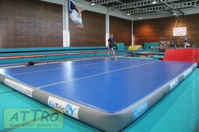 Надувной акробатический мат 6*6*0,2 м