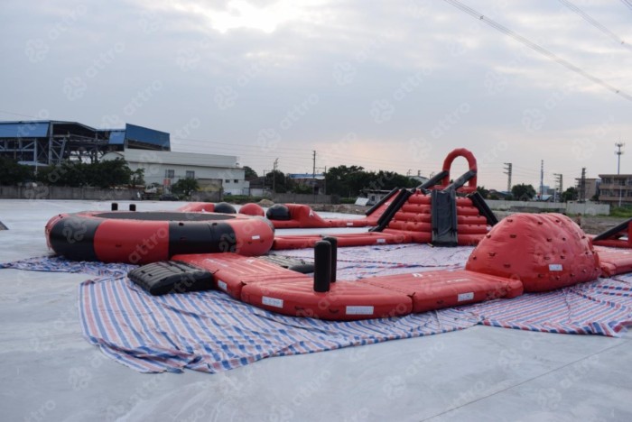 Надувной аквапарк "ATTRO-Red" 30*30*5.5 м 