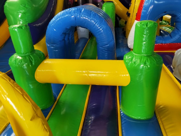 Надувной батут "Космос" 10*7*7 м