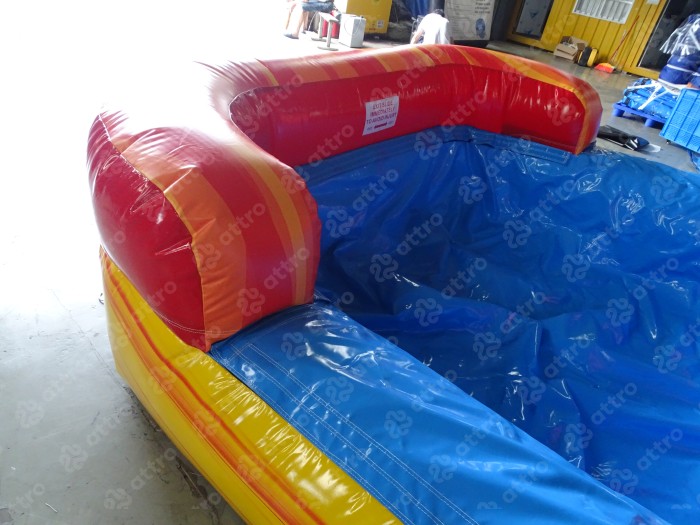 Надувная водная горка "Зов Джунглей" 8,5*5*4,5 м