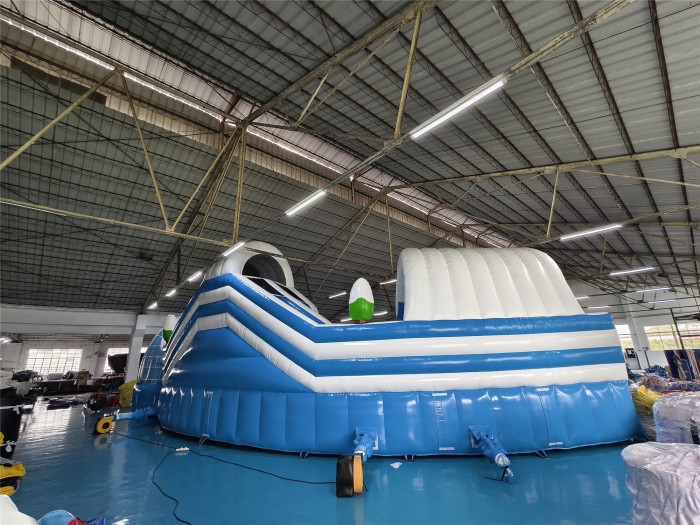 Надувной аквапарк "Северный полюс" 21*21*6 м