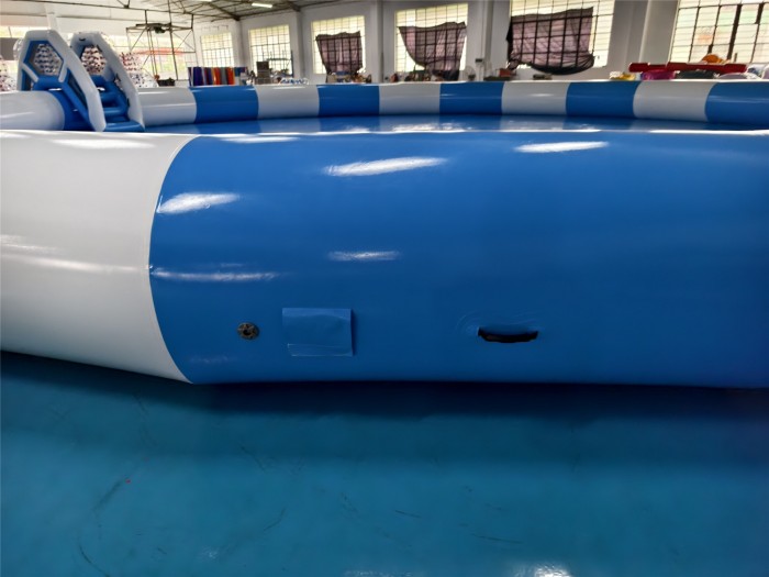 Надувной аквапарк "Северный полюс" 21*21*6 м
