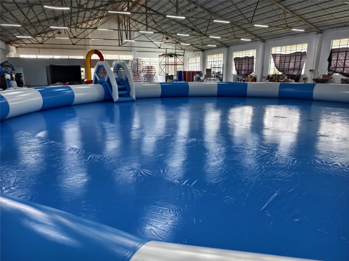 Надувной аквапарк "Северный полюс" 21*21*6 м