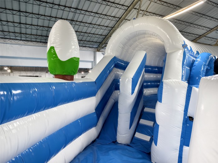 Надувной аквапарк "Северный полюс" 21*21*6 м