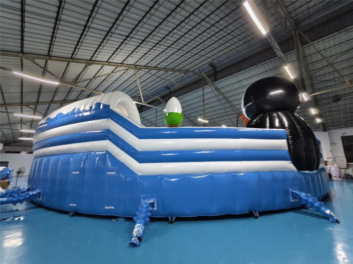 Надувной аквапарк "Северный полюс" 21*21*6 м