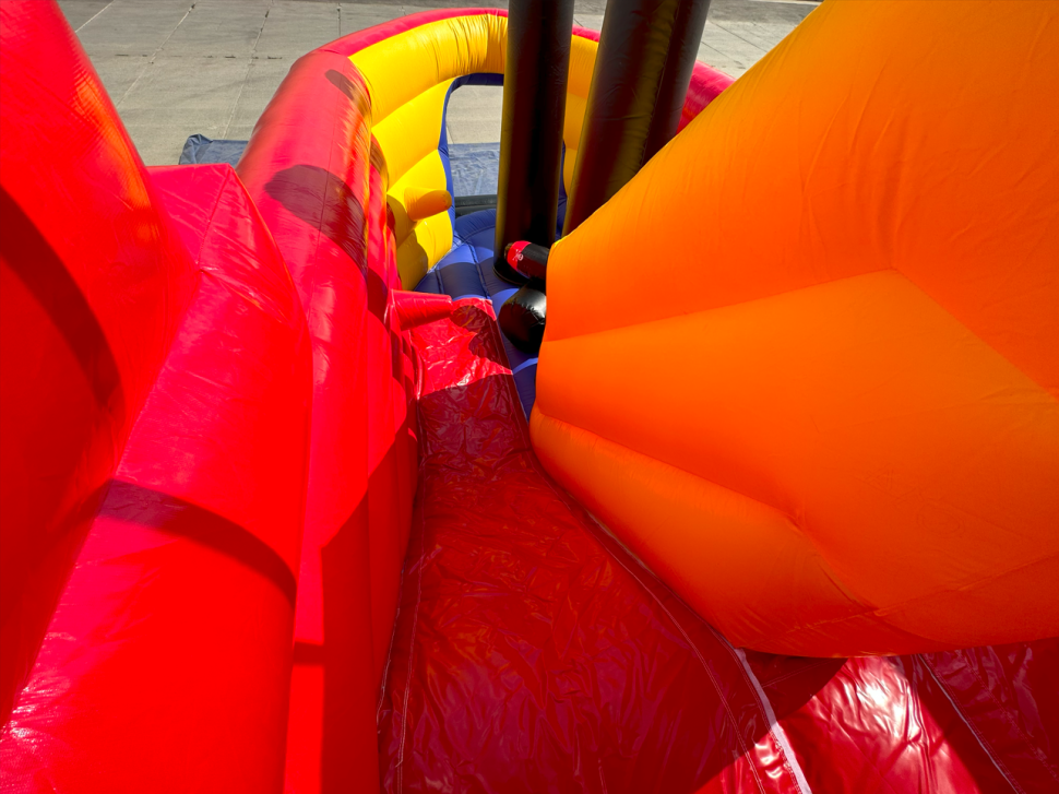 Надувная горка 