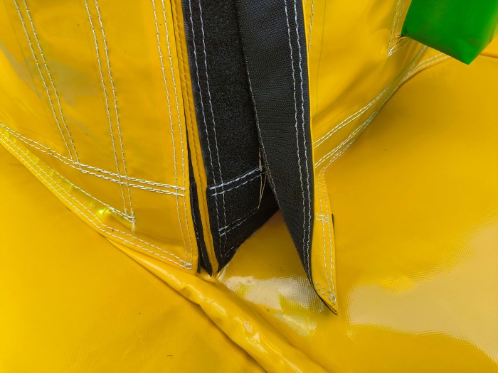 Надувной батут "Джуманджи" 10*7*7 м