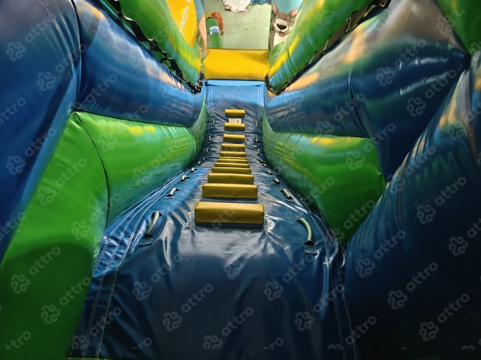 Надувной батут "Джуманджи" 10*7*7 м