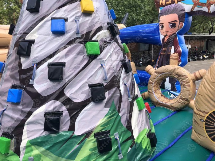 Надувная горка "Пираты" 12*9*4,2 м