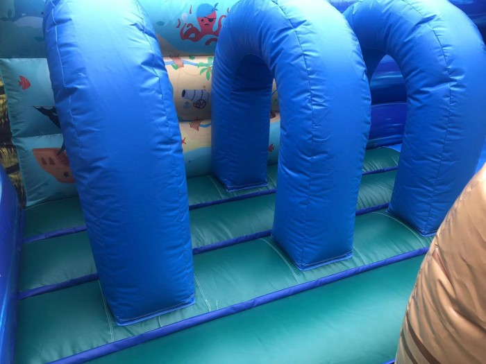 Надувная горка "Пираты" 12*9*4,2 м