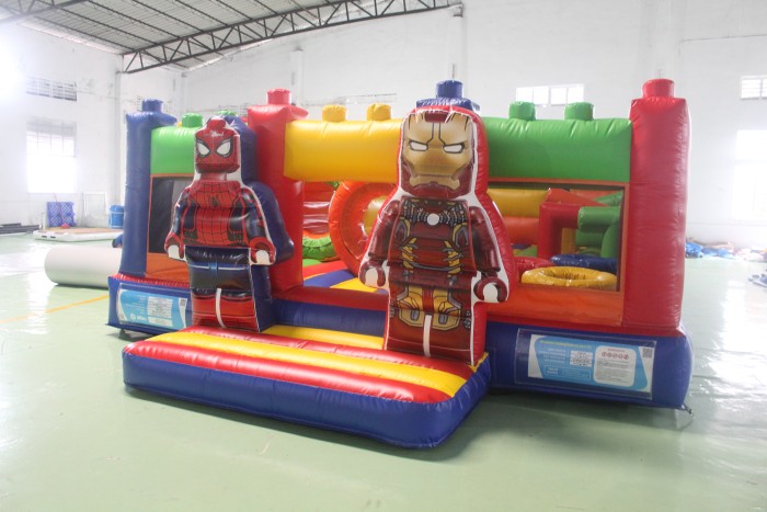 Надувной батут "Супергерои" 7*5*2,3 м
