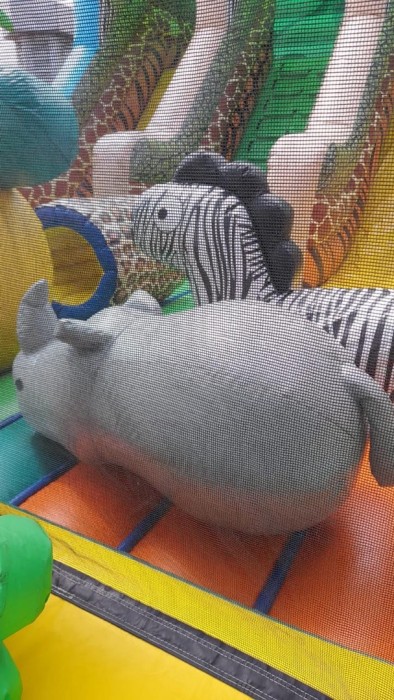 Надувной батут "Сафари" 10*6*4,15 м Б/У