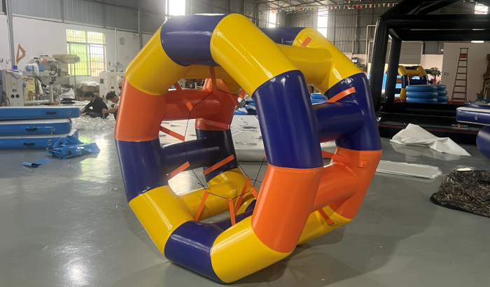 Водный аттракцион Беличье Колесо