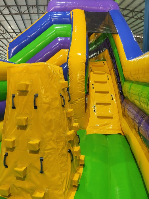 Надувной аквапарк "Мэджик" 41,5*34*9 м