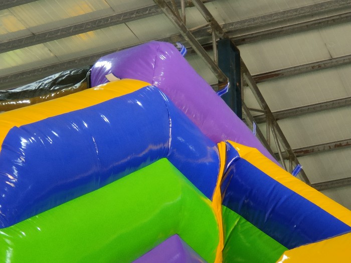 Надувной аквапарк "Мэджик" 41,5*34*9 м