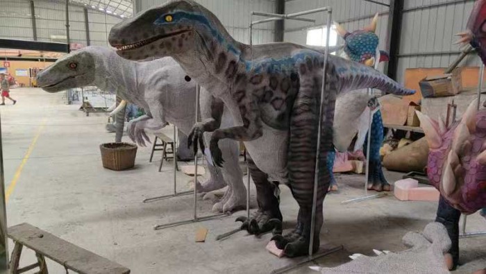 Костюм механизированный Динозавр Велоцераптор