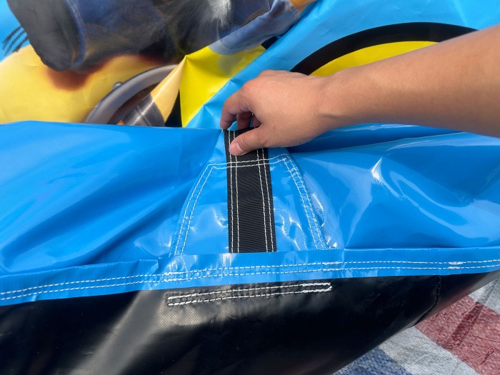 Надувная горка "Эра миньонов" 14*8*9