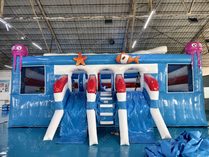 Надувной аквапарк "Океанариум" 15*15*7,2 м