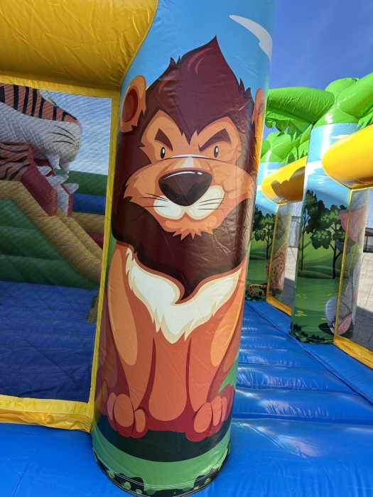 Надувная горка "Сафари джунгли" 8*6*4,6 м