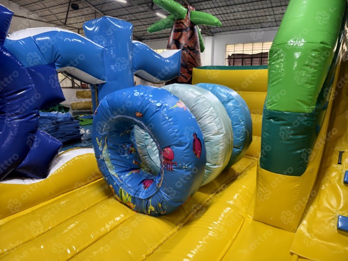 Надувной аквапарк "Пристань Прибой" 18*18*6 м 