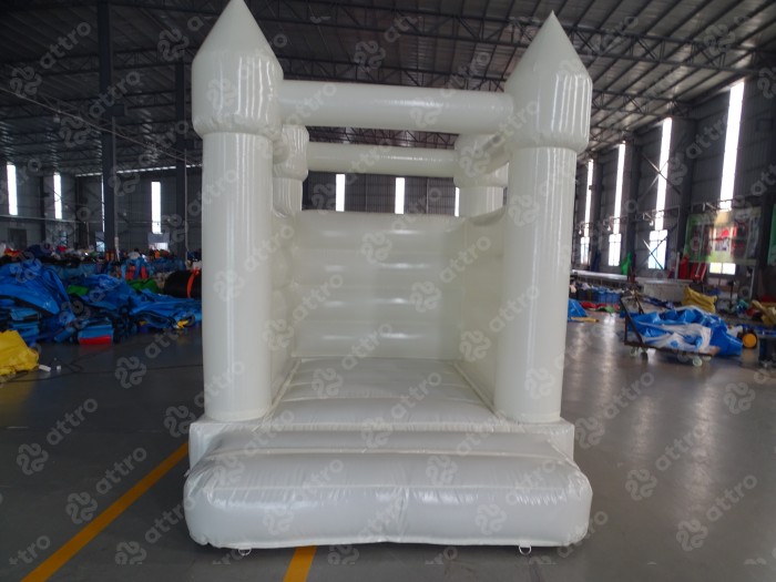 Надувной свадебный батут 2,3*2,1*2,9 м