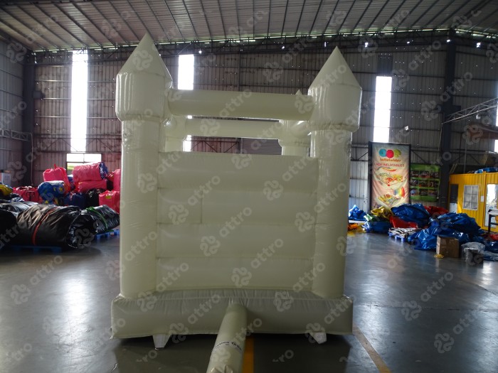 Надувной свадебный батут 2,3*2,1*2,9 м