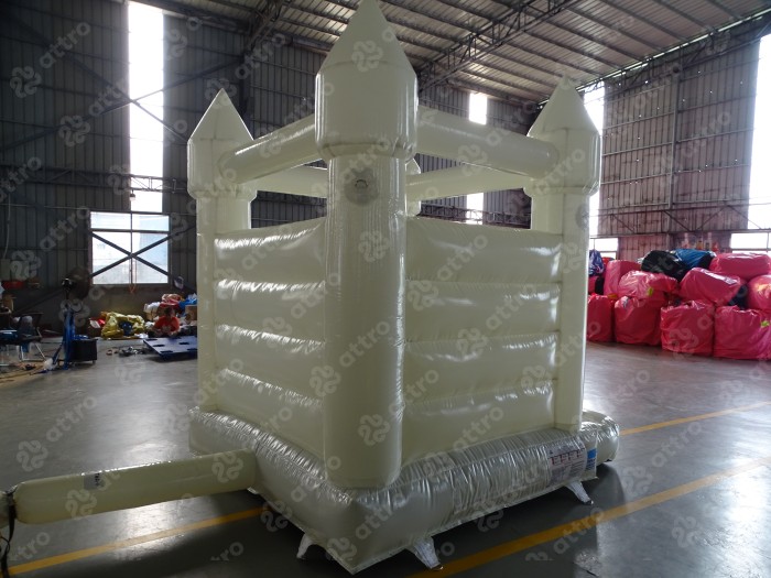 Надувной свадебный батут 2,3*2,1*2,9 м