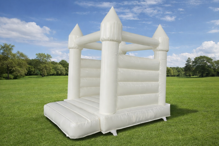 Надувной свадебный батут 2,3*2,1*2,9 м