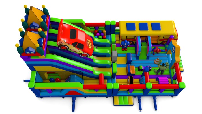 Надувная горка "Город героев" 15*8*8 м