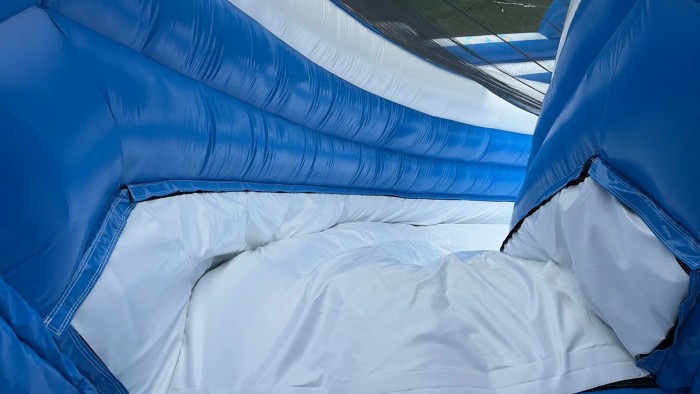 Надувная горка "Триппо 4 спуска" 36*19*11 м