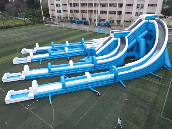 Надувная горка "Триппо 4 спуска" 36*19*11 м