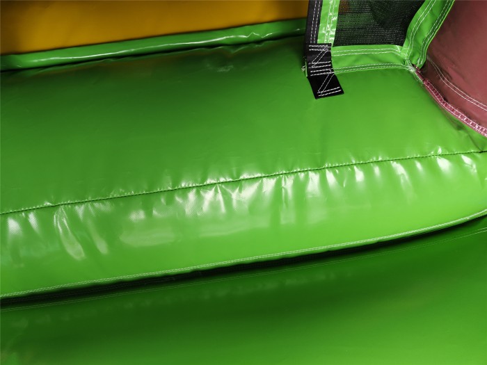 Надувная горка "Сафари" 4*3*2,4 м