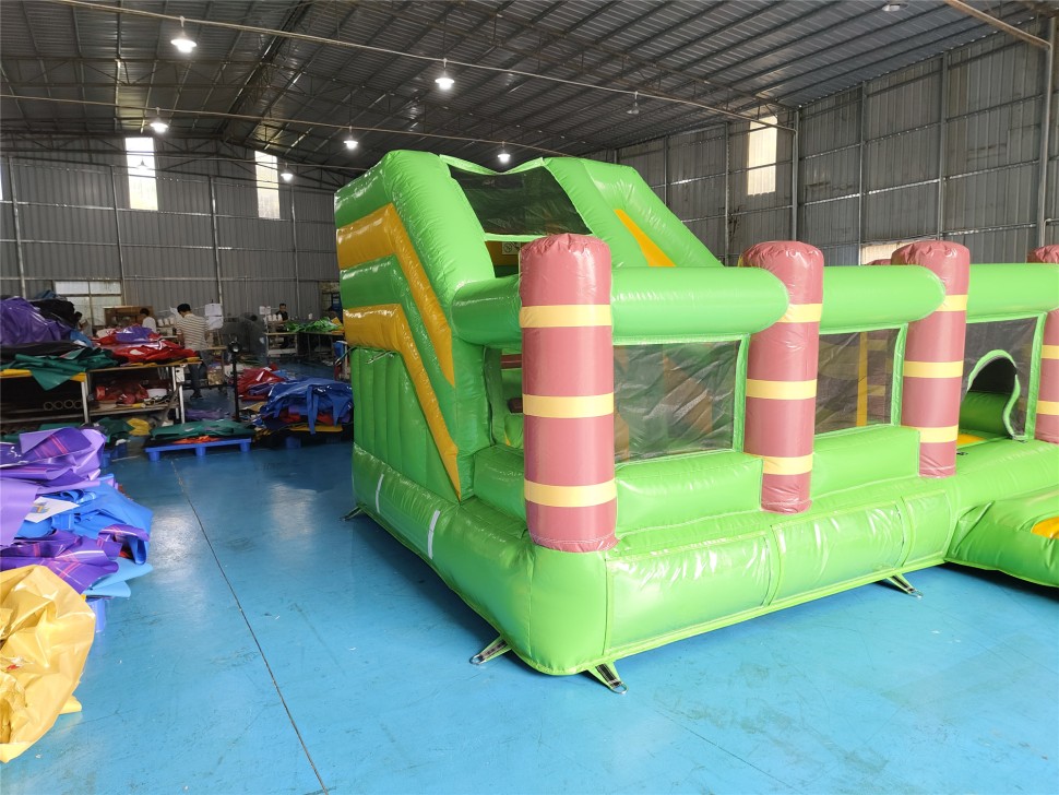 Надувная горка 