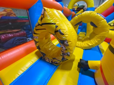 Надувная горка "Кевин и Боб" 6*6,5*4 м