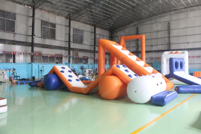 Надувной аквапарк 73*66*5,7 м