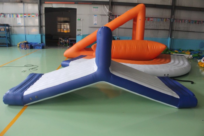 Надувной аквапарк 73*66*5,7 м