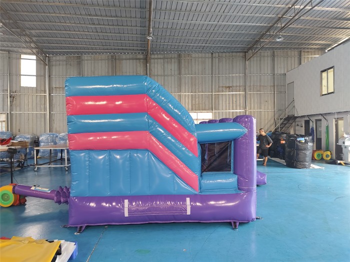 Надувная горка "Морской бриз" 4*3*2,4 м 