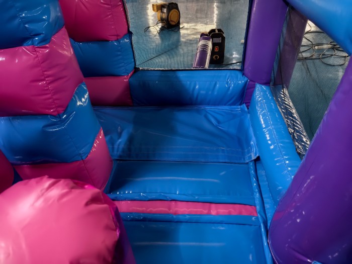 Надувная горка "Морской бриз" 4*3*2,4 м 