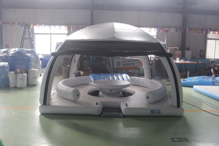 Надувная палатка на воду  3,3*3,3*2,3 м