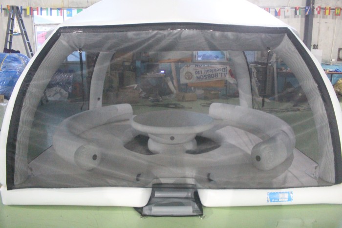 Надувная палатка на воду  3,3*3,3*2,3 м