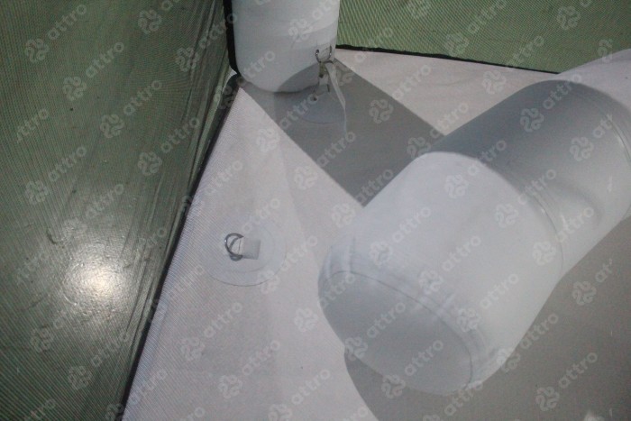 Надувная палатка на воду  3,3*3,3*2,3 м