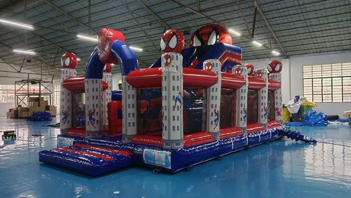 Надувная горка "Спайдермен" 7*5*5,3 м